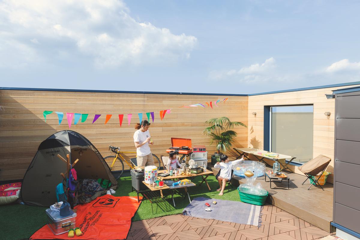 屋上ベランピングの家